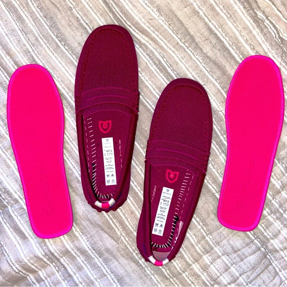 Rothy’s The Driver in Raspberry - Picture 2 of 7